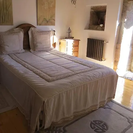 منزل ريفي Casa Rousia