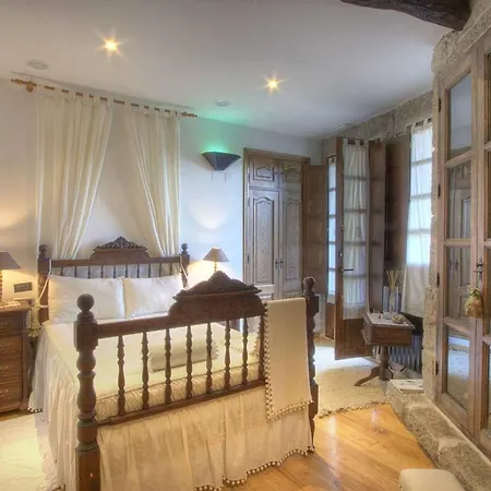 منزل ريفي Casa Rousia Baltar (Ourense)